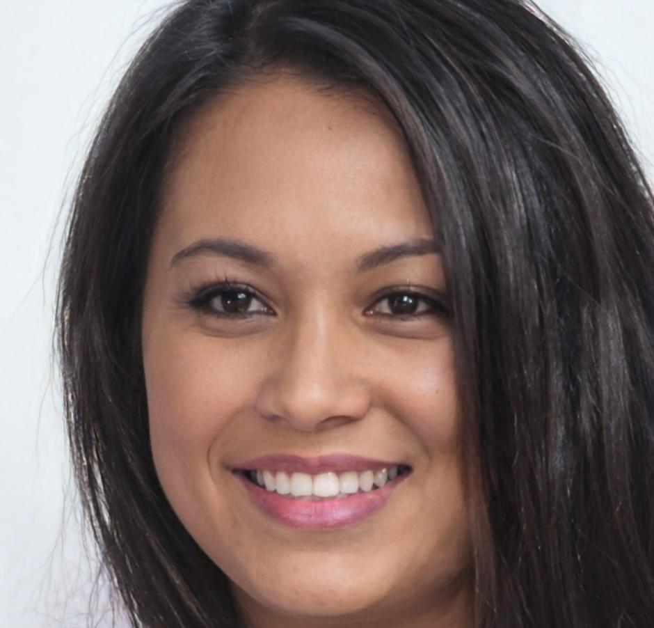 Nora Veltri, Cross-Platform Engineering Lead at Valzora